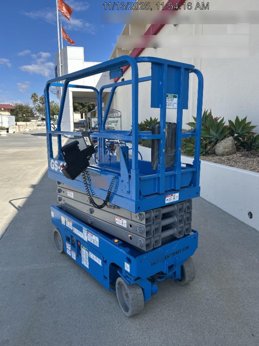 2019 Genie GS-1930 Fixed rails with chain Entry