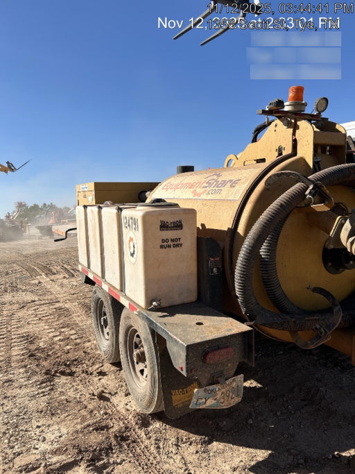 2021 Vac-Tron LP573XDT 500 Gallon Debris Tank w/ Hydraulic Tilt, two (2) 100 Gallon Water Tanks, Low Profile Torsion Axles (12,000 GVWR)