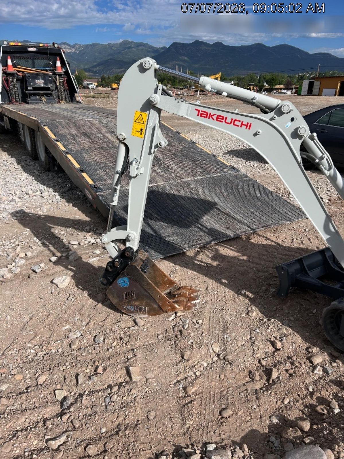 2023 TAKEUCHI TB216R