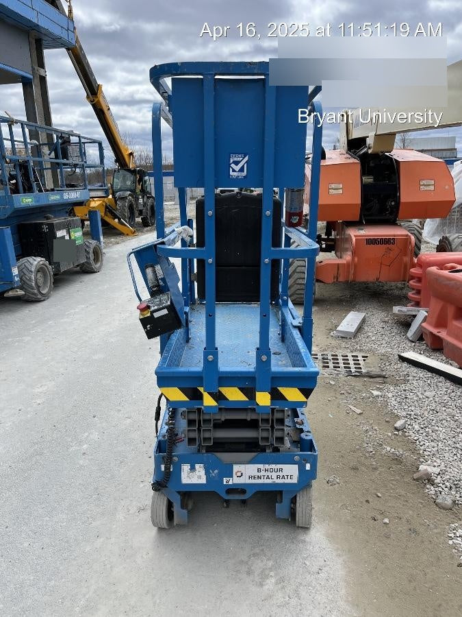 2021 GENIE GS-1330m