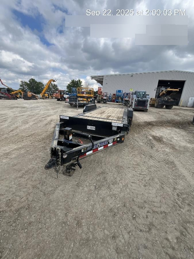 2023 LOADTRAIL Tilt-Deck Rental Trailer