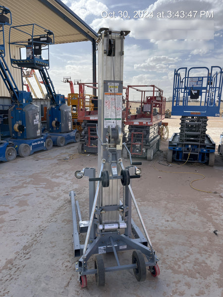 2023 GENIE SLC-24