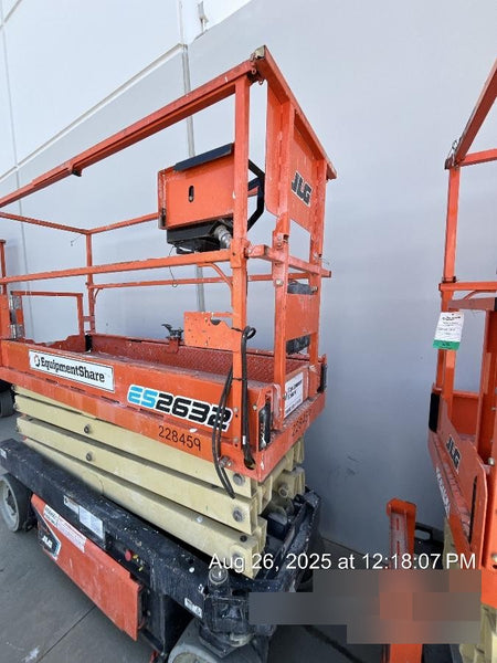 2022 JLG ES2632