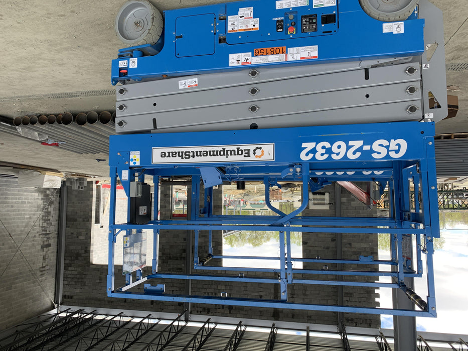 2020 Genie GS-2632 Solid NM Tires, Folding Rails with Half-Height Swing Gate, Beacon