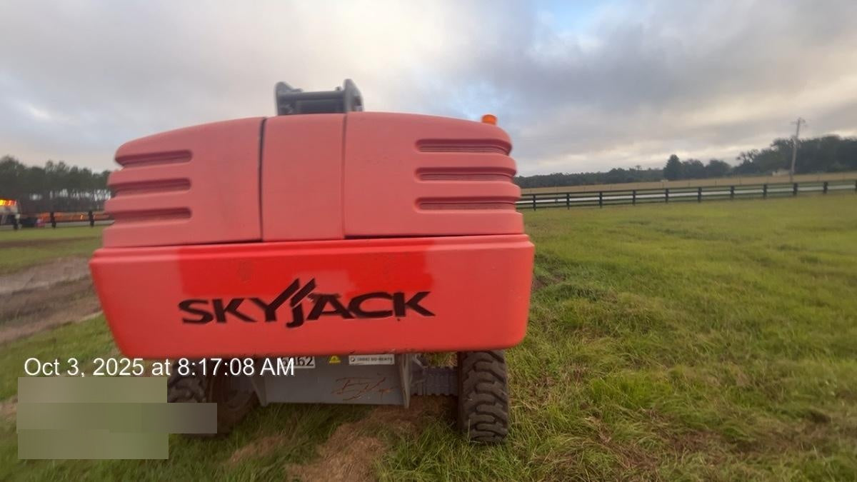 2018 SKYJACK SJ45T+
