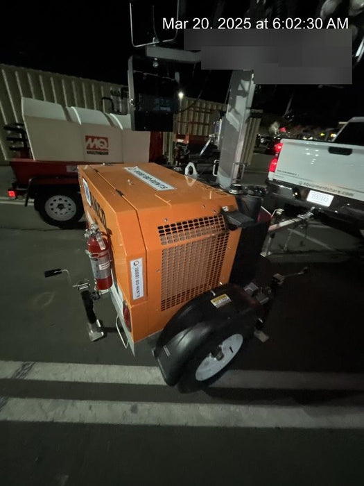 2021 Vac-Tron LP573XDT T4 Koehler Diesel Engine, 500 Gallon Debris Tank, x2 100 Gallon Water Tanks