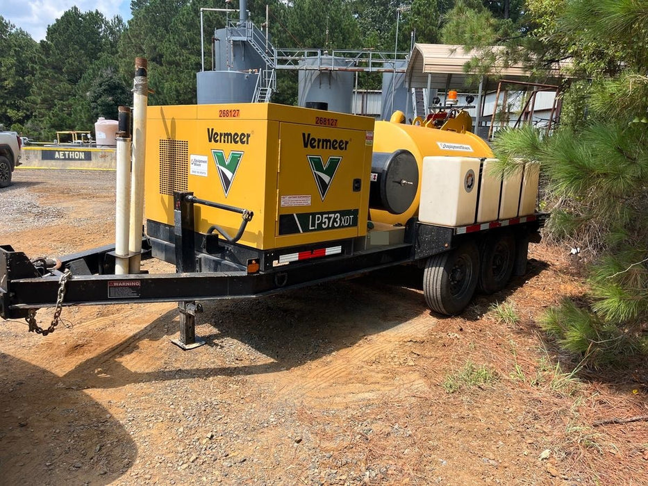 2023 Vac-Tron LP573XDT T4 Koehler Diesel Engine, 500 Gallon Debris Tank, x2 100 Gallon Water Tanks