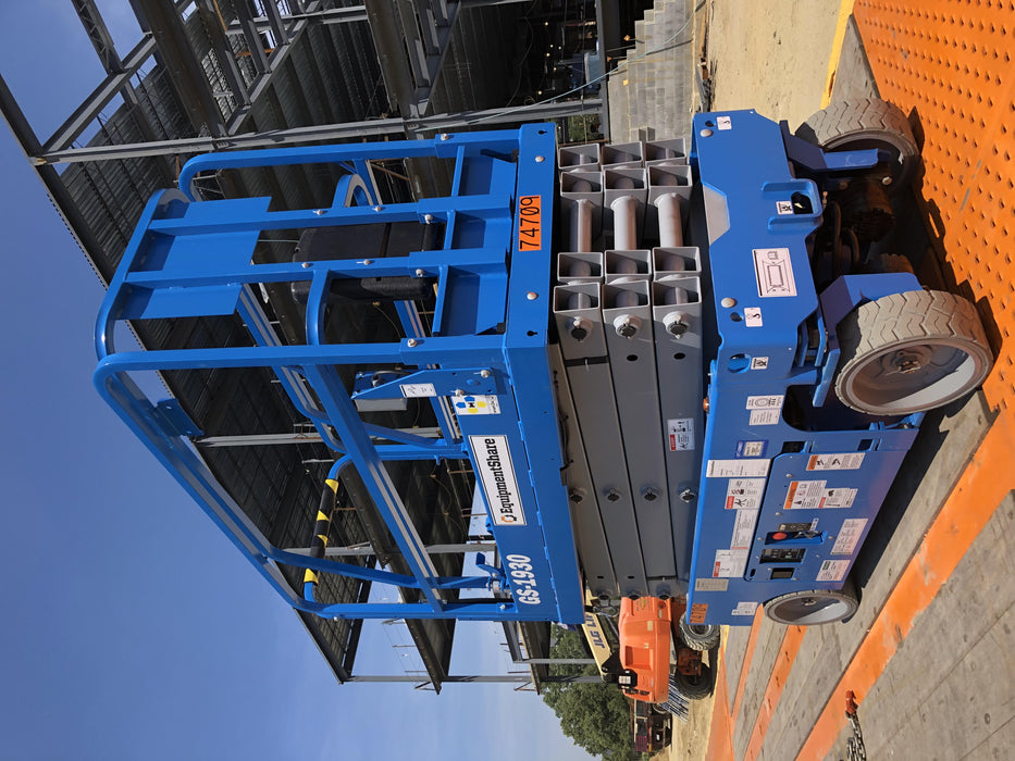 2020 Genie GS-1930 Fixed rails with chain entry gate - Pre A92.20