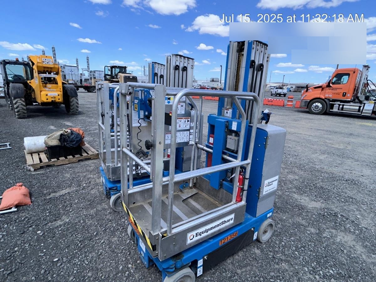 2020 GENIE GR-20