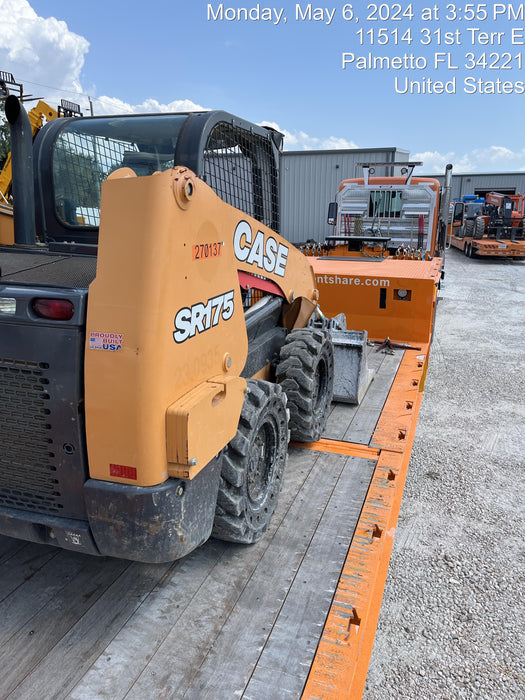 2019 CASE SR175