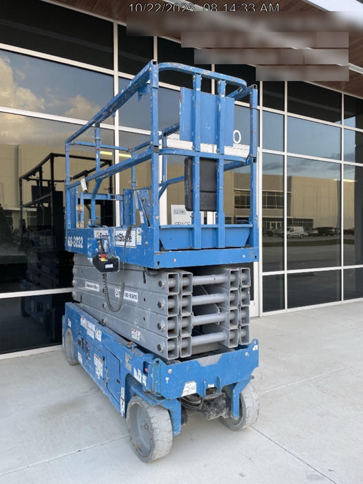 2019 Genie GS-3232 Standard Options