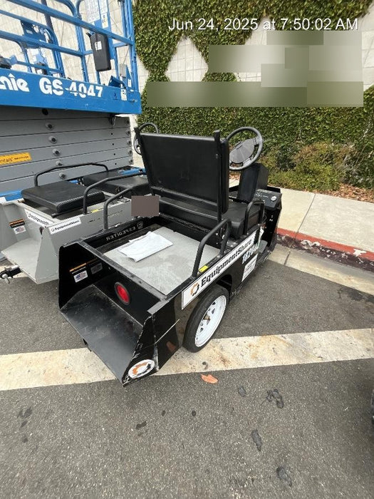 2021 Columbia Expeditor 3 wheel Expeditor, Steering Wheel, Solid Non marketing tires, Ball Hitch, Front bumper, Painted Black