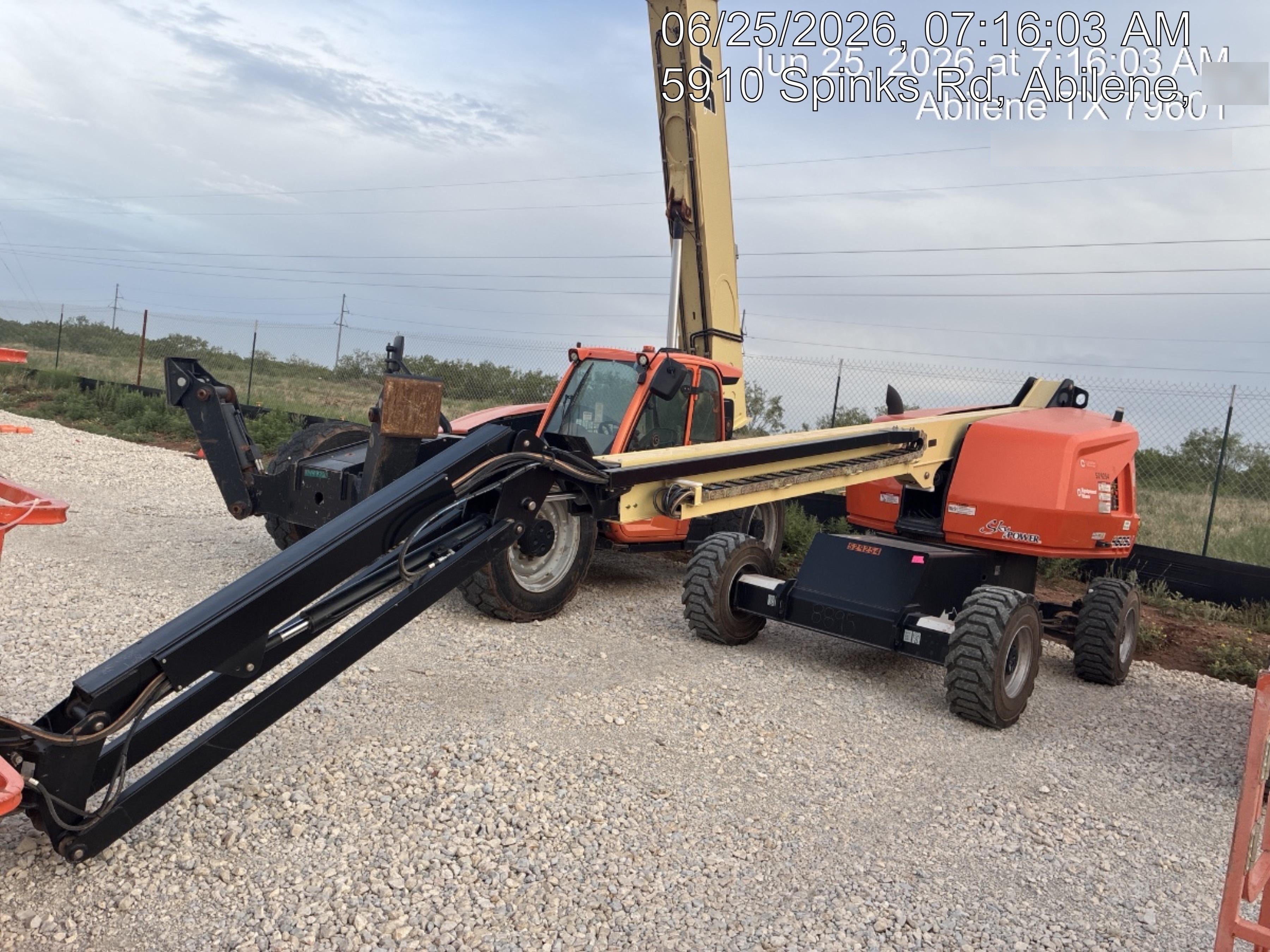 2025 JLG 460SJ
