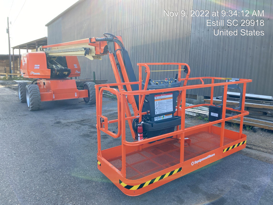 2022 JLG 660SJ