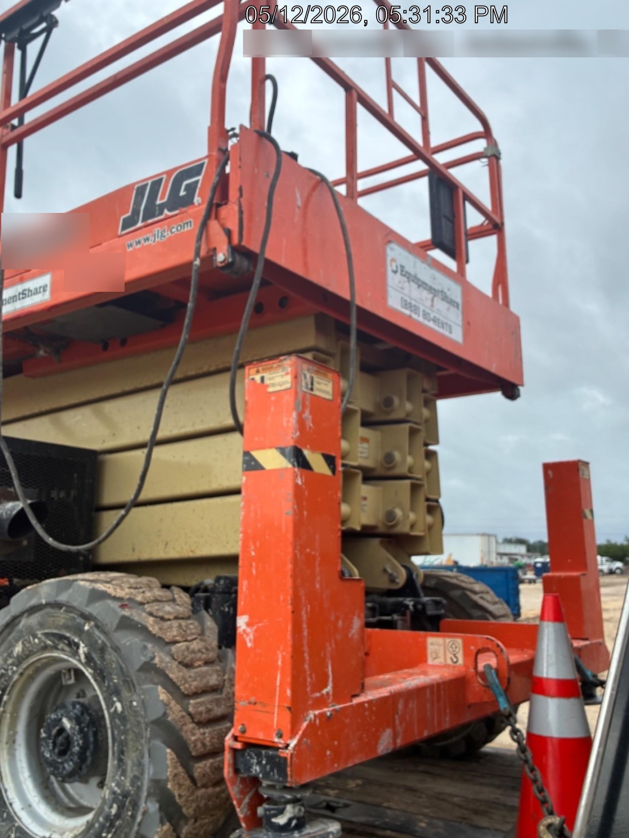 2019 JLG 430LRT