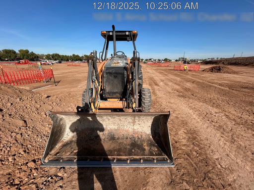 2019 CASE 570N EP