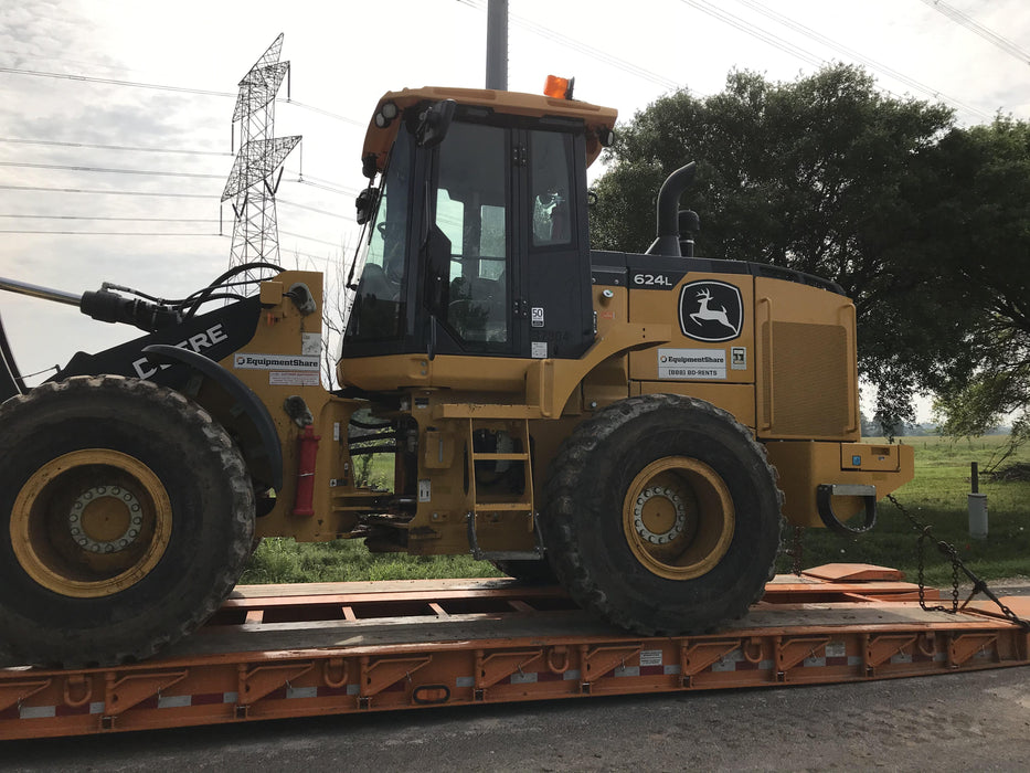 2019 John Deere 624L 4yd Wheel Loader, Cab/Heat/Air, 3 Function Hydraulics, JRB Hydraulic QC, QC 4yd bucket w/smooth cutting edge, QC Carriage, 72" Fork Tines, 5yr/5,000hr Powertrain and Hydraulics extended warranty