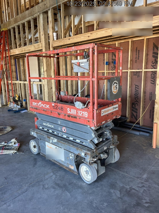 2017 Skyjack SJIII-3219 Skyjack SJ3219, Trojan Battery Set, Extended Warranty 5yr/5k hr