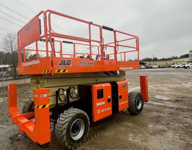 2023 JLG RT4394