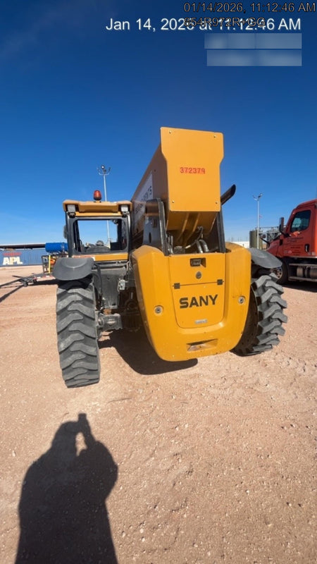 2023 SANY STH1256