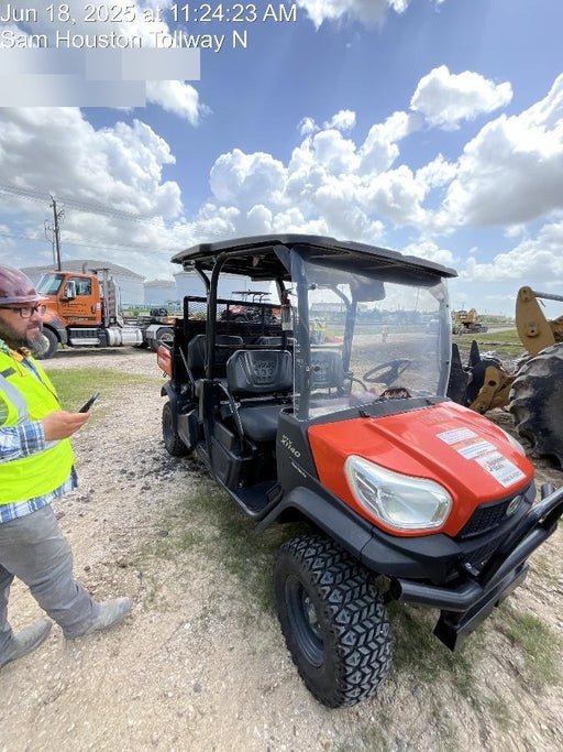 2021 Kubota RTV-X1140WL-H Canopy, Diesel, 4 Passanger, Windshield, Mirror, Backup Alarm, Beacon