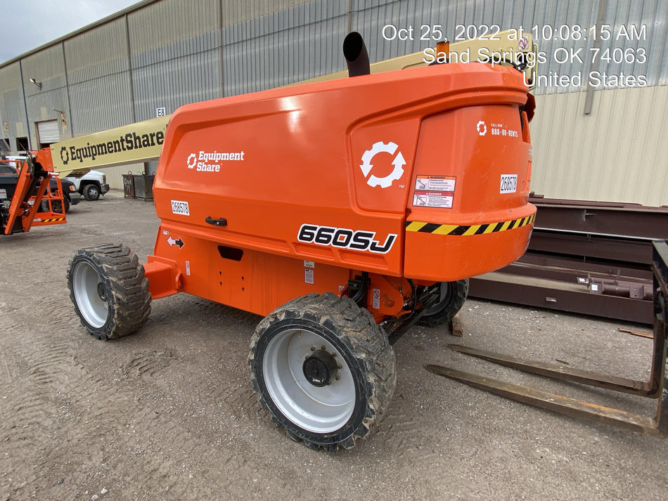 2022 JLG 660SJ