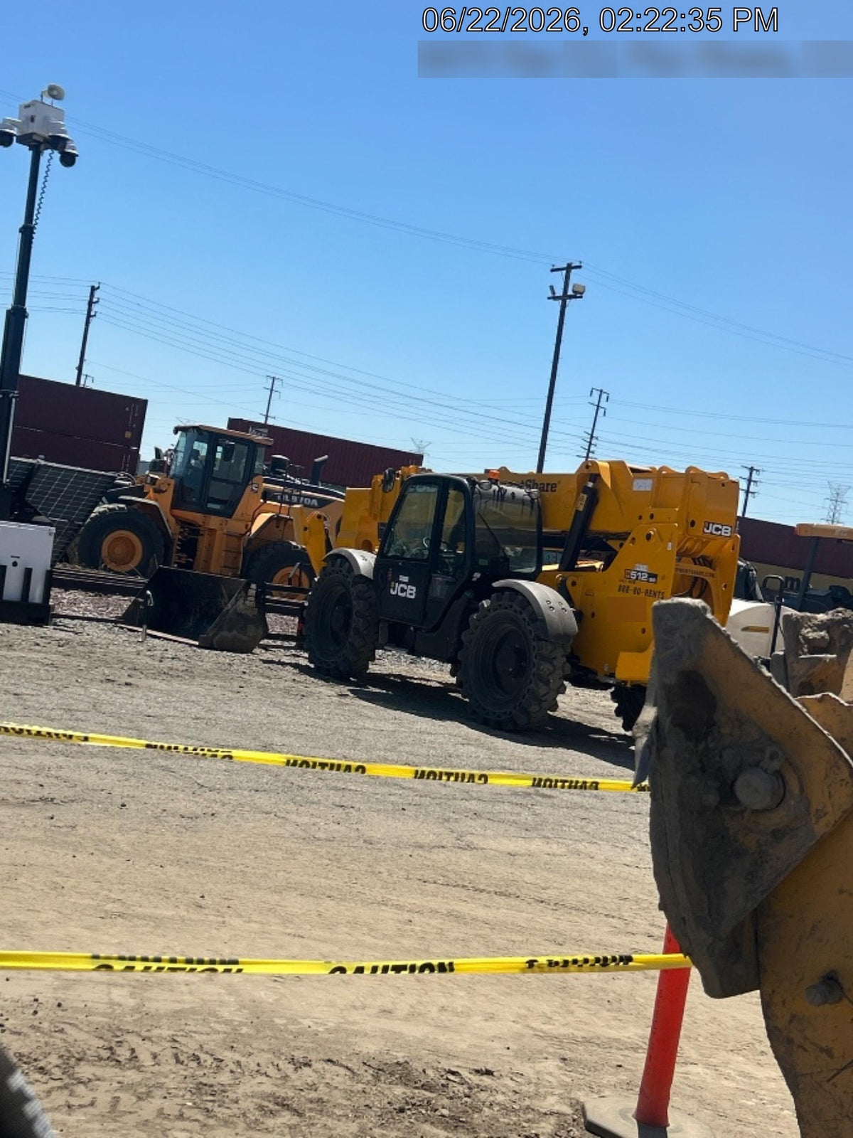2025 JLG 1001100823