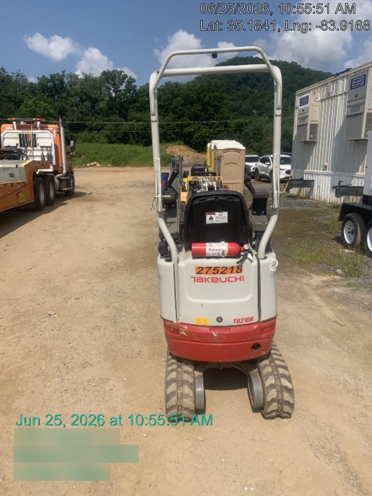 2022 TAKEUCHI TB210R