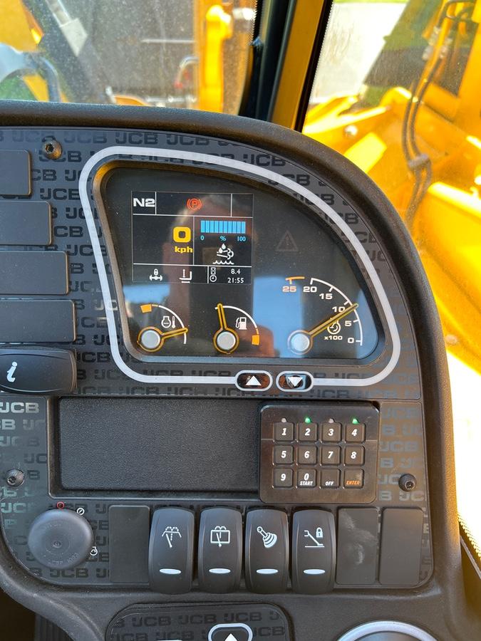 2025 JCB 512-56