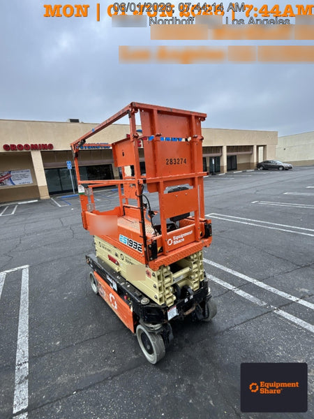 2022 JLG ES1932