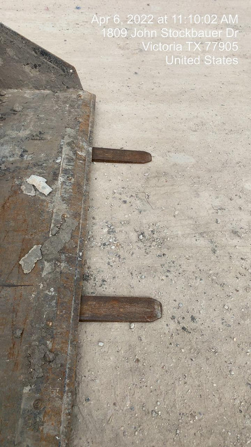 2021 ARROW MATERIAL HANDLING 60" Pallet Forks