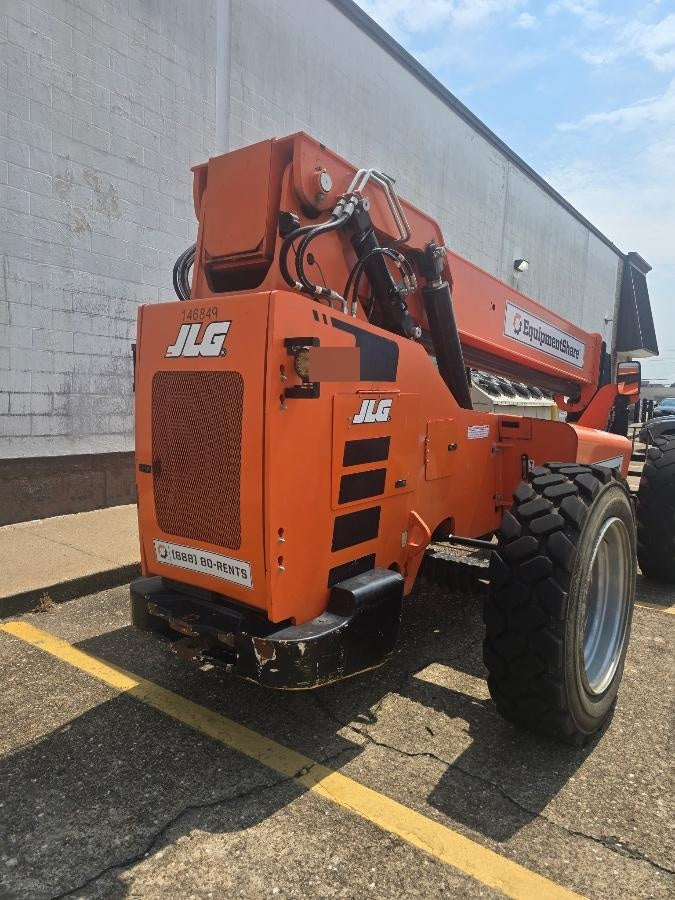 2021 SKYTRAK 6042