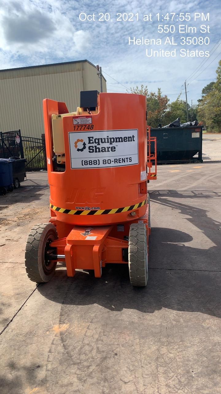 2021 JLG E300AJP