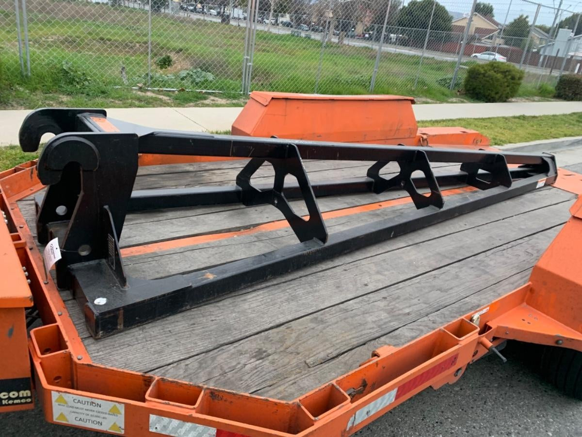 2024 JLG 1001275853