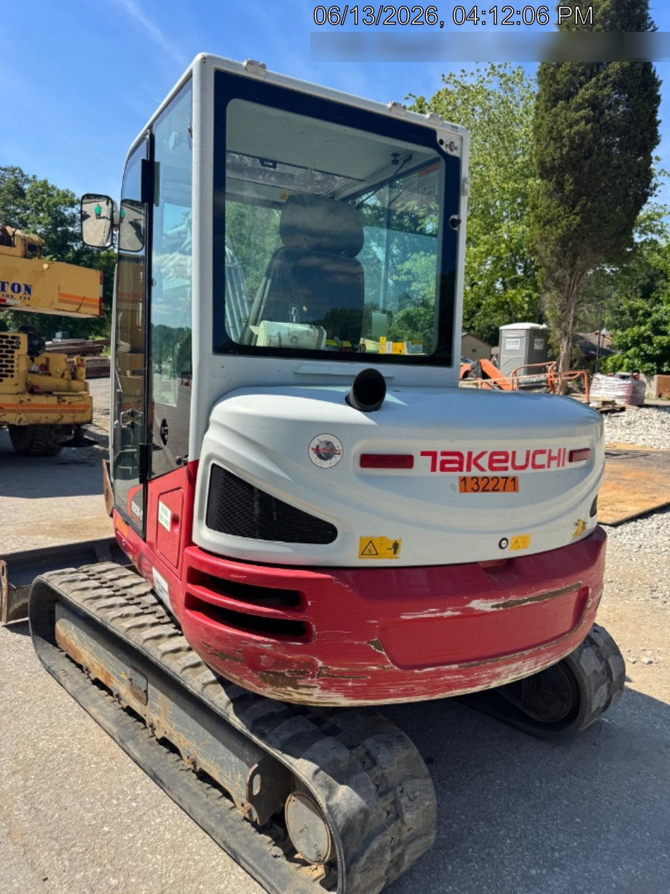2020 TAKEUCHI TB250-2C