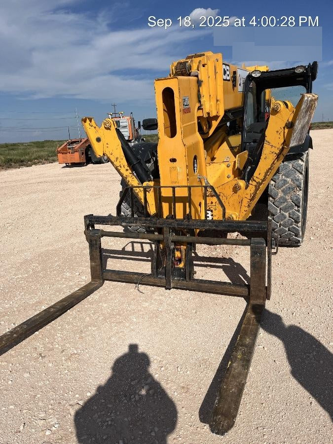 2021 JCB 512-56