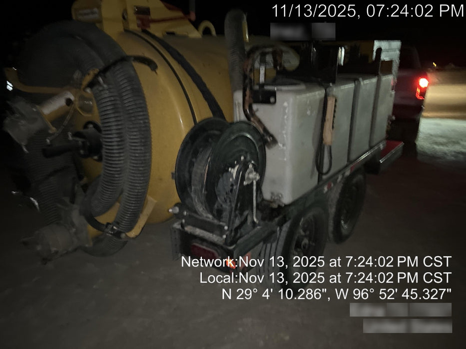 2023 Vac-Tron LP573XDT T4 Koehler Diesel Engine, 500 Gallon Debris Tank, x2 100 Gallon Water Tanks