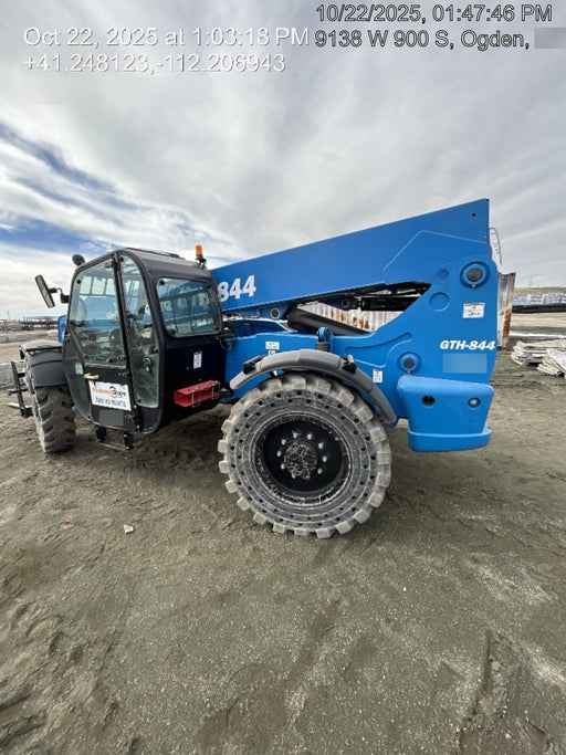2018 Genie GTH-844 Genie GTH-844 w/Enclosed Cab w/HVAC, Work Lights, Solid Tires, Beacon, 60" Carriage and Forks