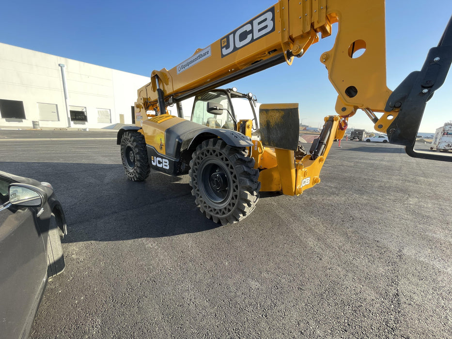2022 JCB 510-56