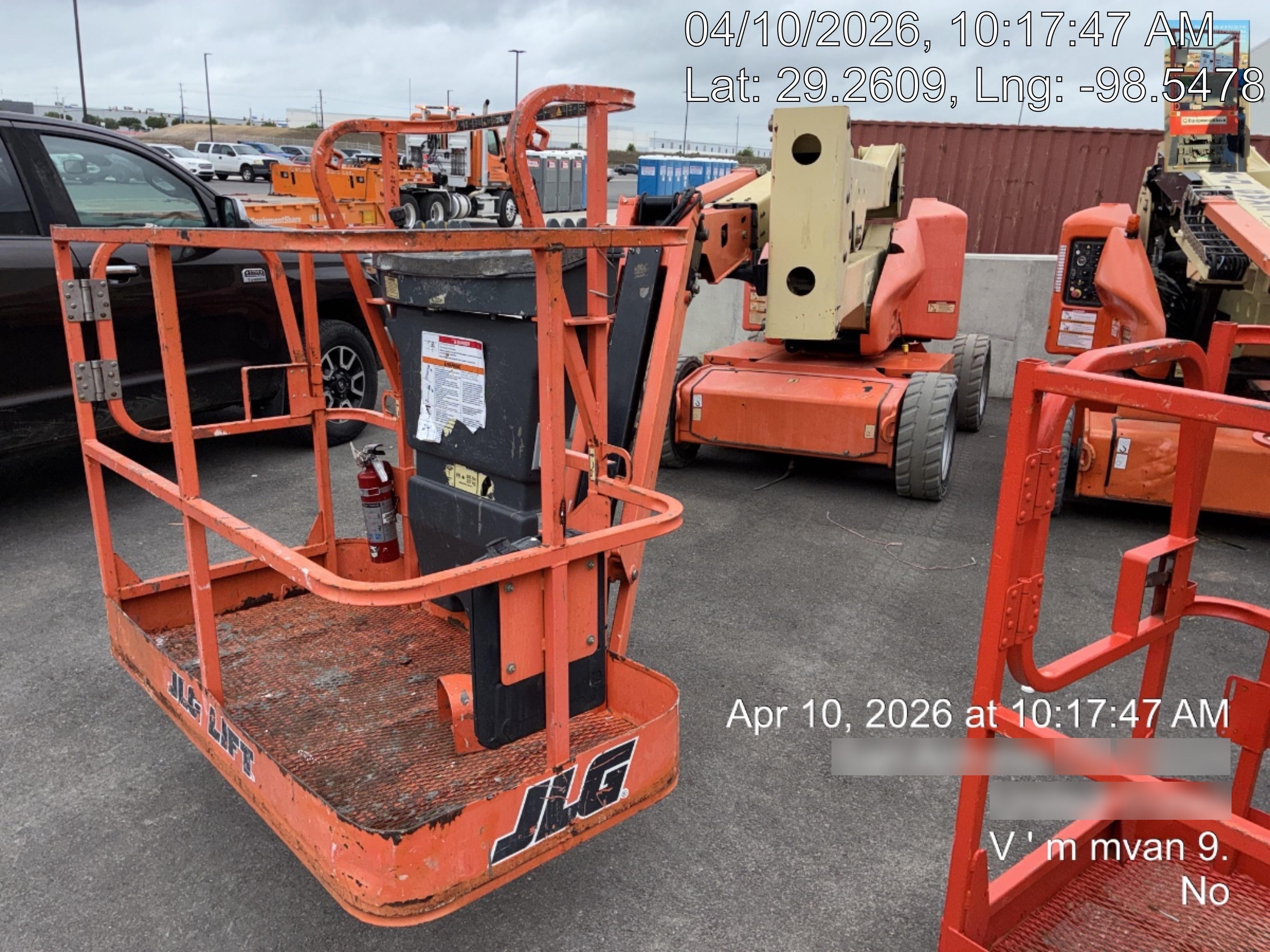 2019 JLG E450AJ