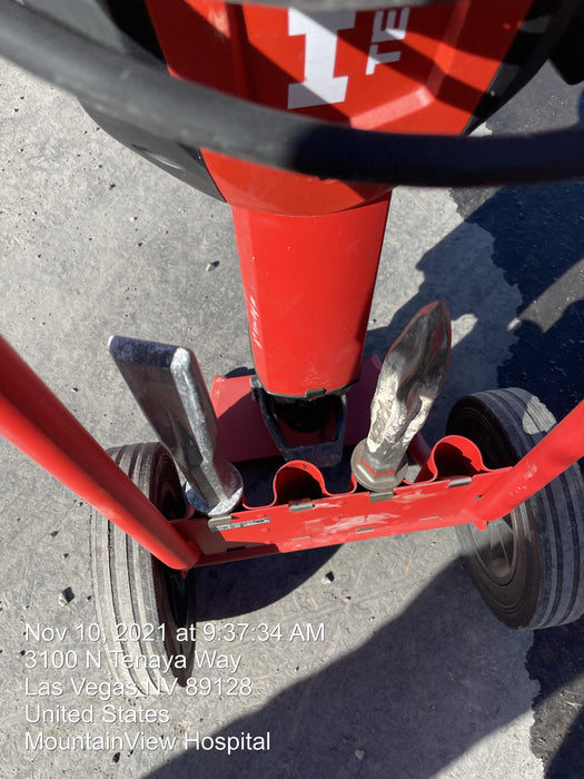 2020 HILTI TE 3000-AVR