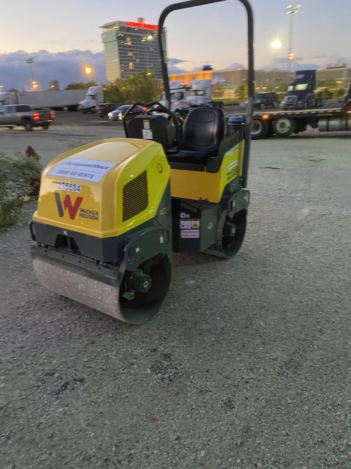 2023 WACKER NEUSON RD12A
