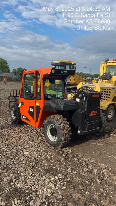 2025 JLG 519