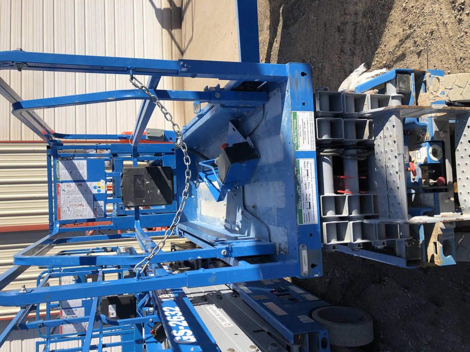 2019 Genie GS-1930 Fixed rails with chain Entry