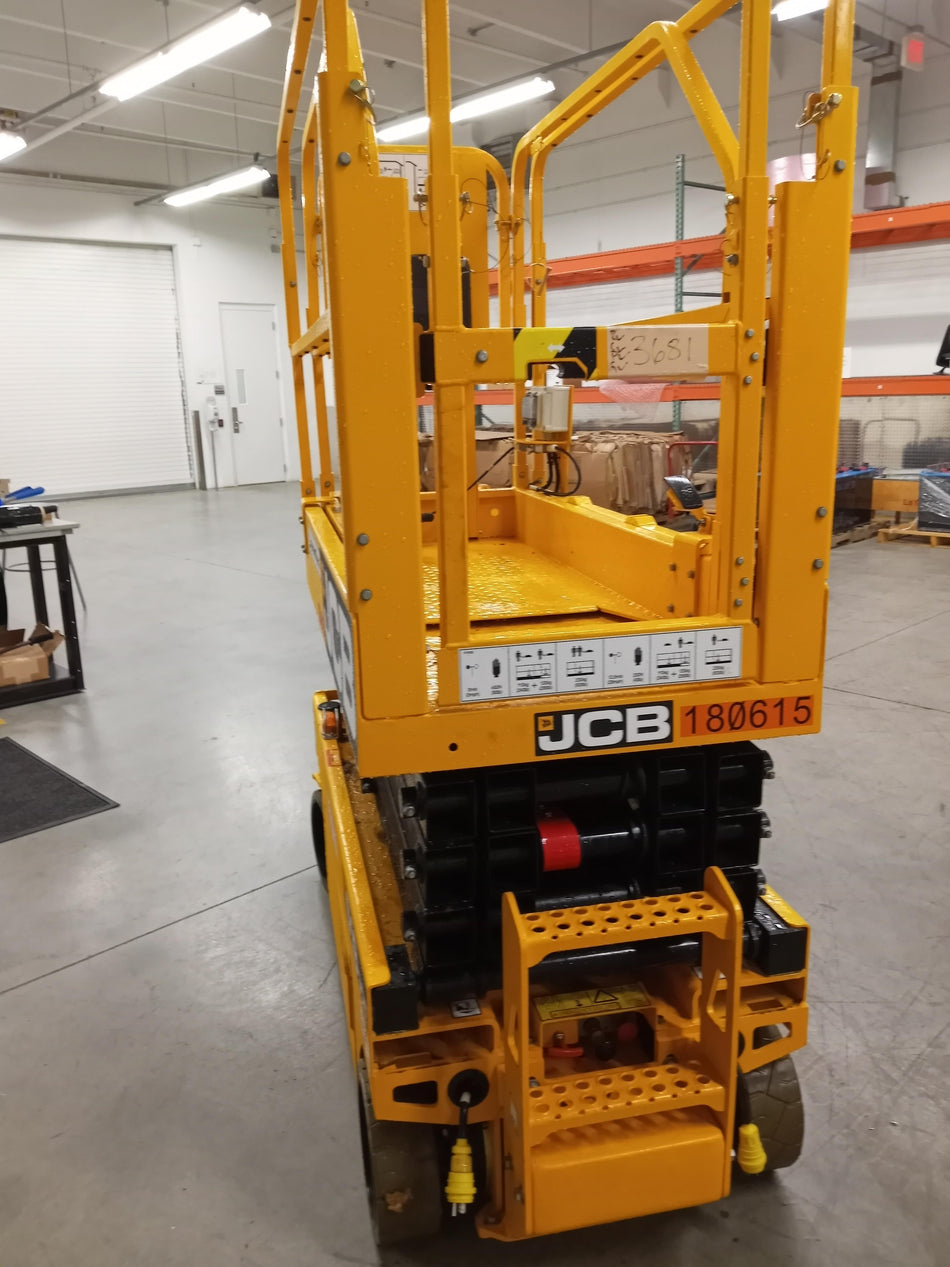 2021 JCB S1930E