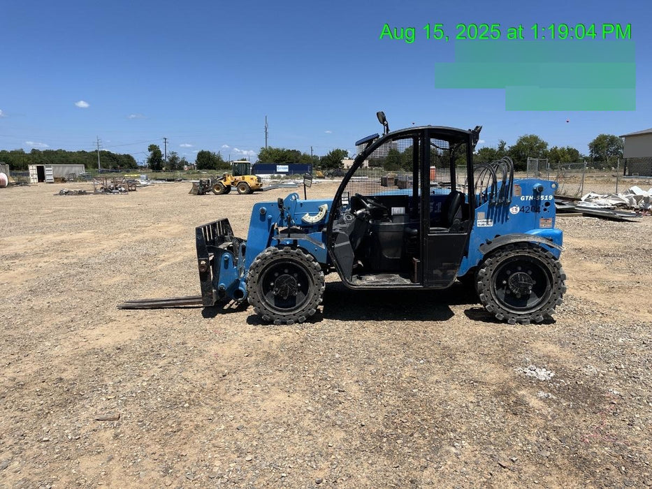 2017 GENIE GTH-5519