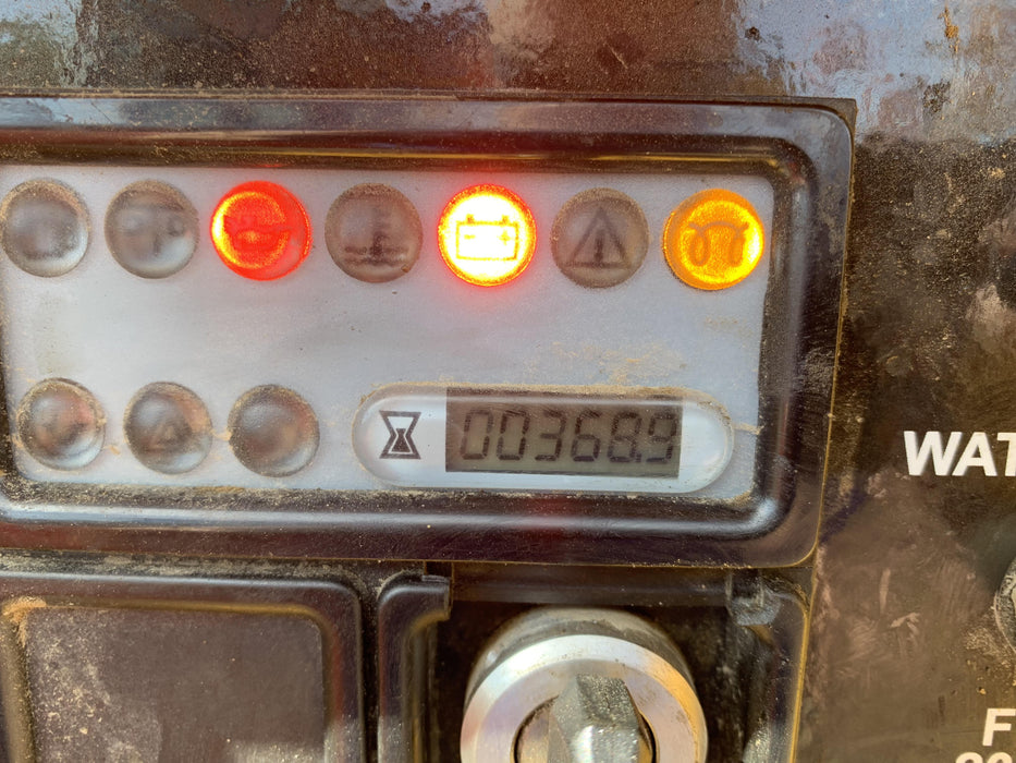 2022 VAC-TRON LP573XDT