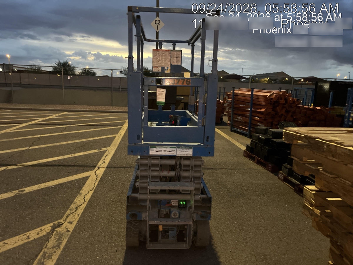 2020 Genie GS-1930 Solid Non Marking Tires, Beacon, Folding rails with half height swing gate, 800W Inverter