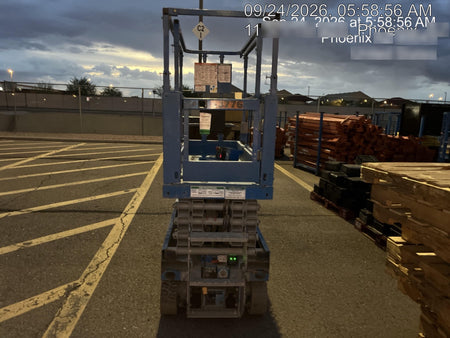 2020 Genie GS-1930 Solid Non Marking Tires, Beacon, Folding rails with half height swing gate, 800W Inverter