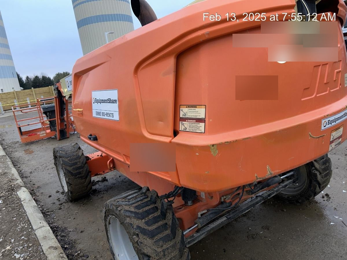 2019 JLG 660SJ